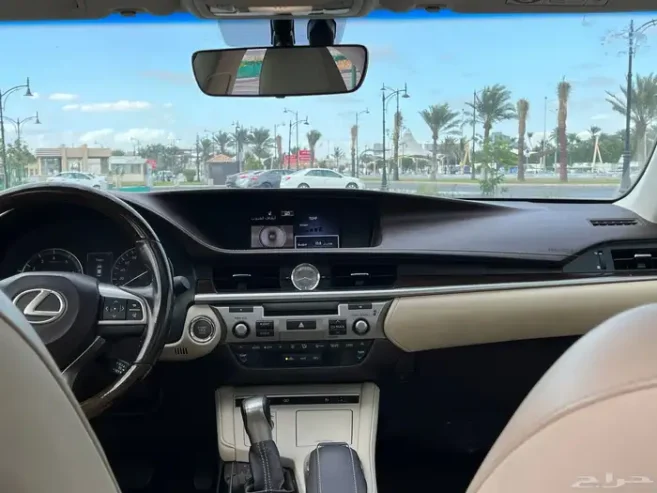 لكزس ES350 مالك أول