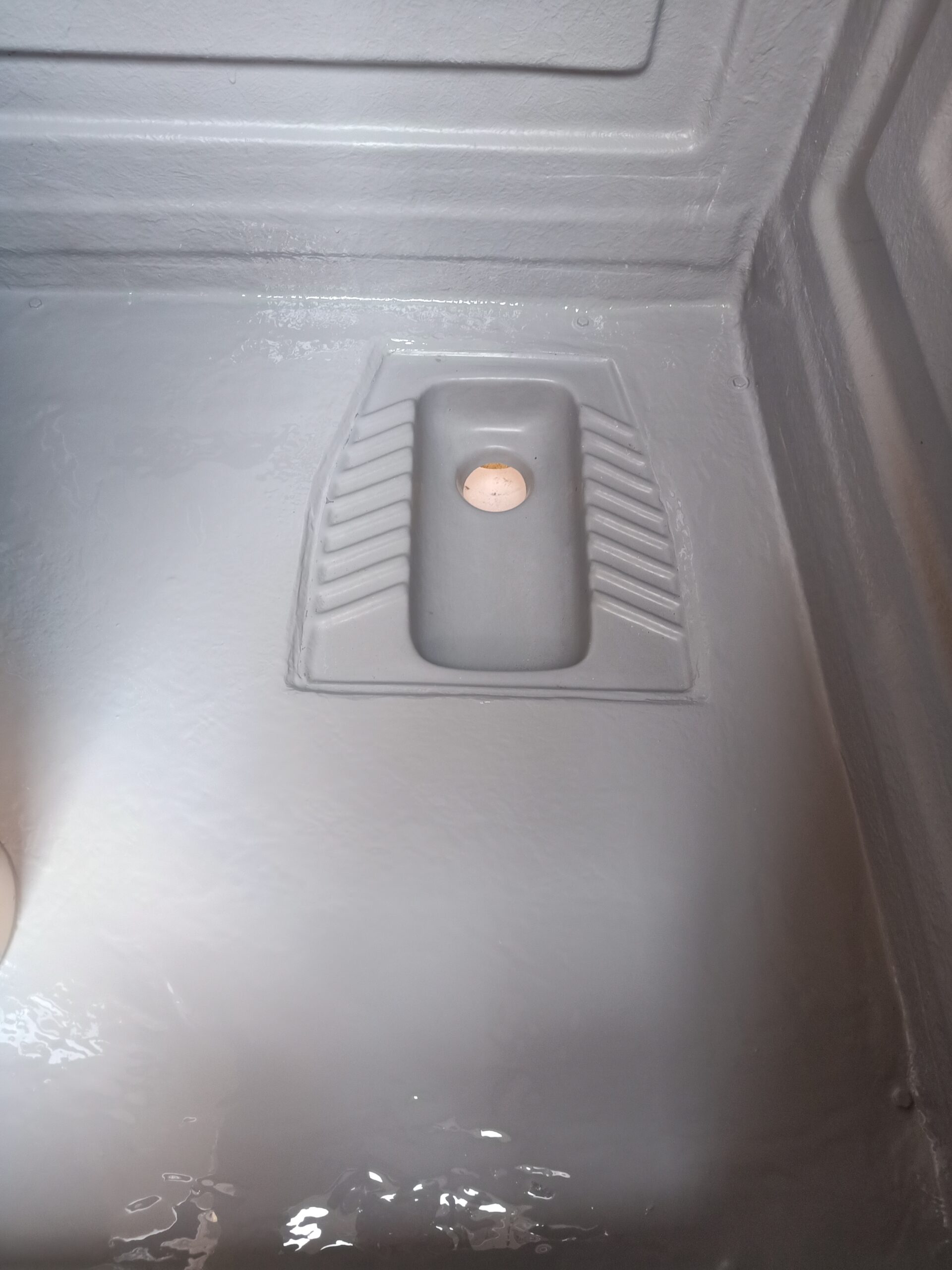 مصنع حمامات جاهزة فيبر جلاس الآمل