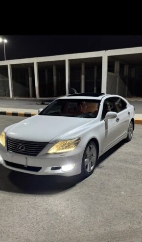 لكزس LS 460