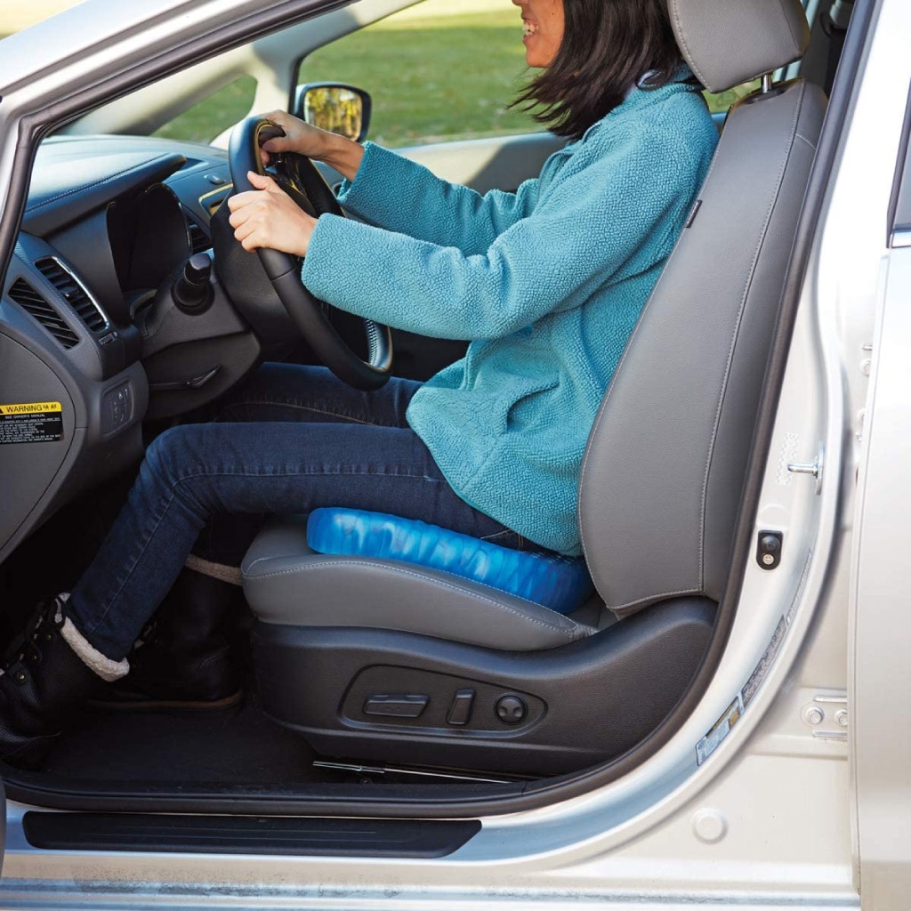 راحة مثالية مع وسادة جل داعمة للظهر والعمود الفقري